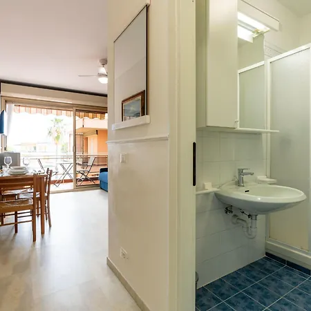 Acquadimare By Interhome San Remo