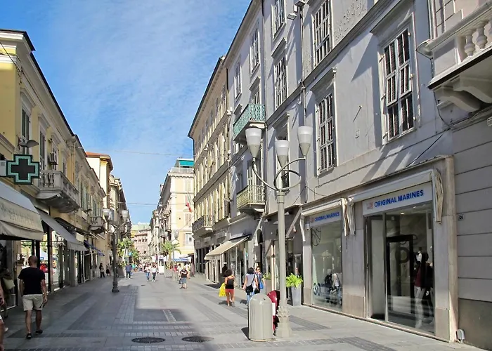 Appartamento Acquadimare By Interhome